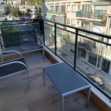 Appartamento Super Avec Piscine A 60 M De La Nizza